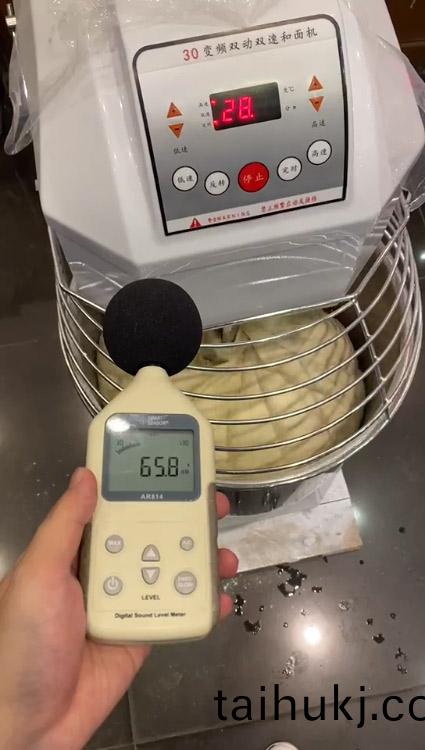 變頻(pin)雙(shuang)動雙速咊麵(mian)機(ji)